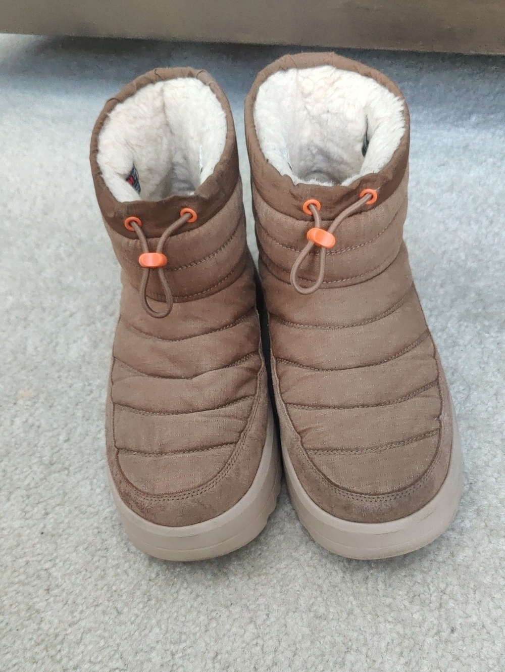 UGG Maxxer Mini Boots 3M Thinsulate  Sherpa Lining Outdoors Y2K Retro Cottagecor